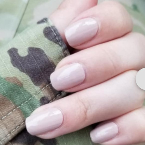 Color Street Nail Strips ~ Giza Sands - Picture 3 of 6